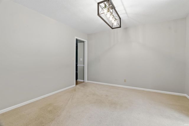 499 Overlook Drive, Upland, IN 46989