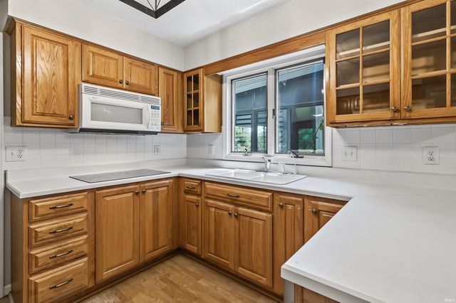 499 Overlook Drive, Upland, IN 46989