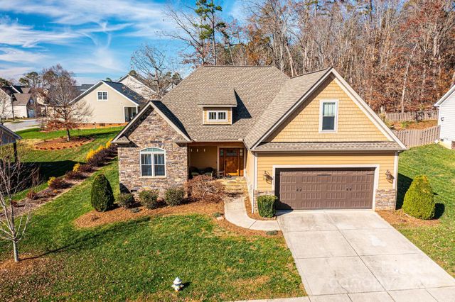 3911 13th Street NE, Hickory, NC 28601