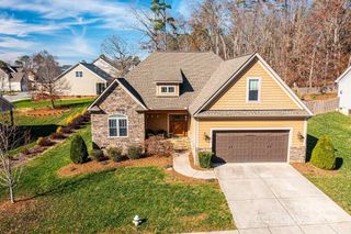 3911 13th Street NE, Hickory, NC 28601