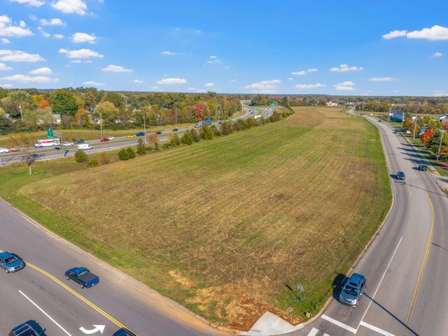 251 Arrowood Dr, Clarksville, TN 37042