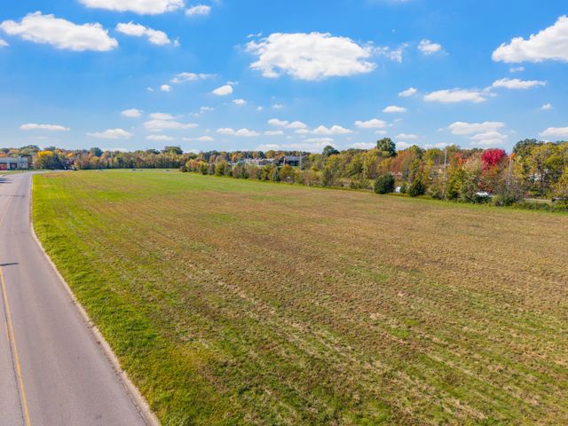 251 Arrowood Dr, Clarksville, TN 37042