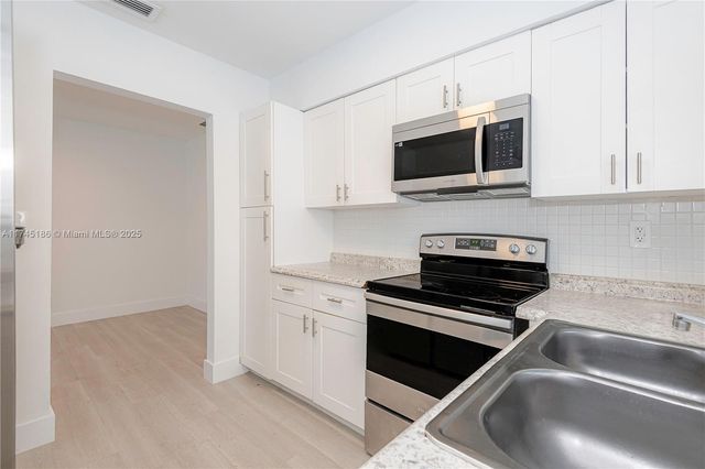 1511-1513 NW 8th Ave, Fort Lauderdale, FL 33311