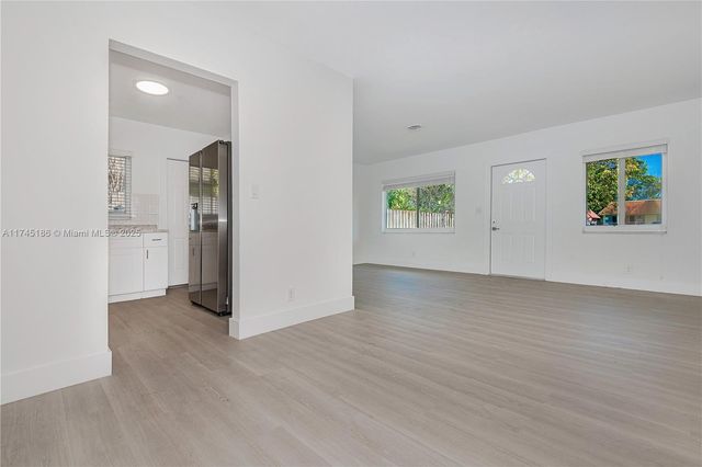 1511-1513 NW 8th Ave, Fort Lauderdale, FL 33311