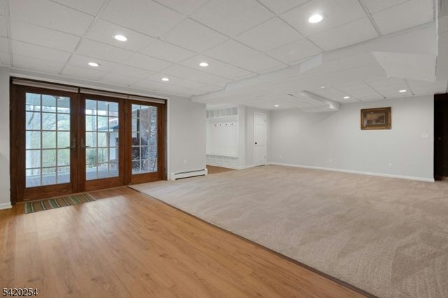 94 Brook Dr, Watchung Boro, NJ 07069