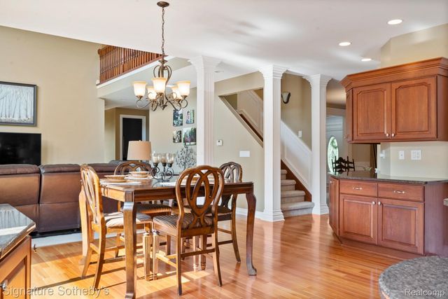 5557 Cobble Lane, Webster Township, MI 48130