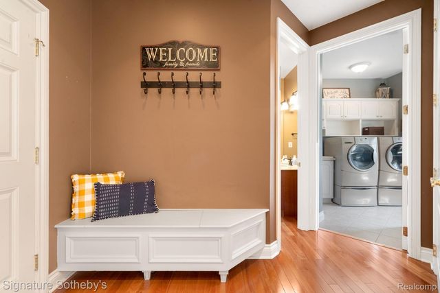 5557 Cobble Lane, Webster Township, MI 48130