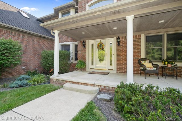 5557 Cobble Lane, Webster Township, MI 48130