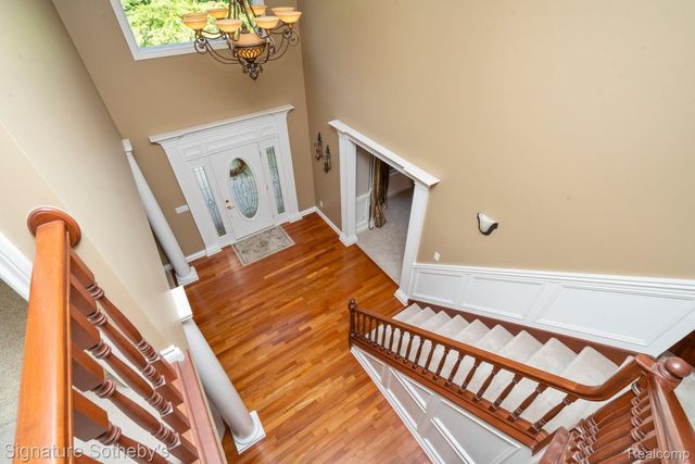 5557 Cobble Lane, Webster Township, MI 48130