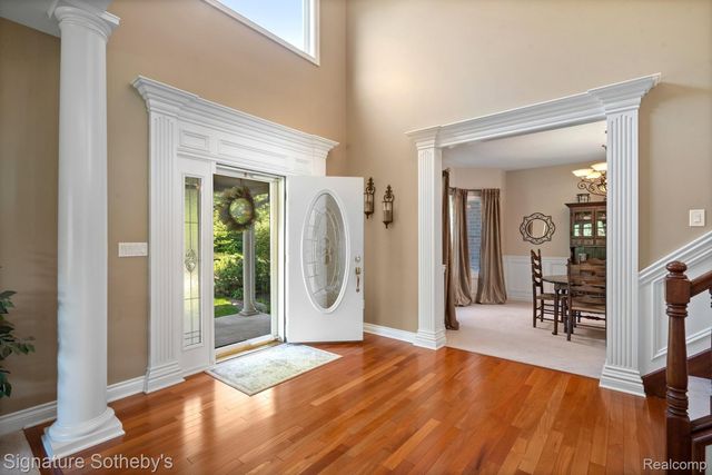 5557 Cobble Lane, Webster Township, MI 48130