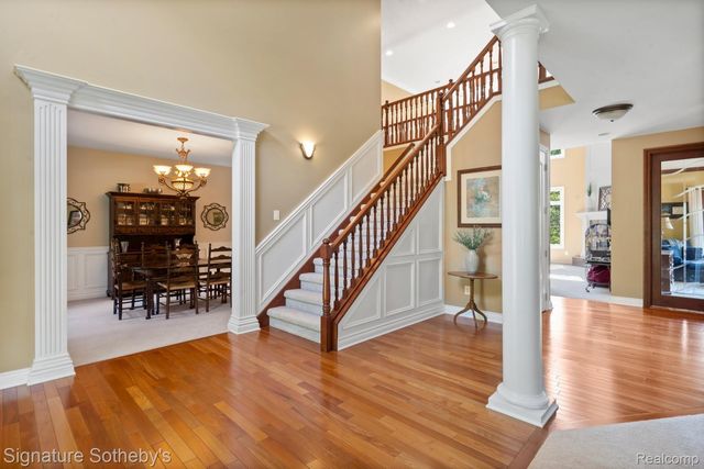 5557 Cobble Lane, Webster Township, MI 48130