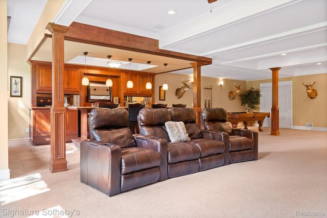 5557 Cobble Lane, Webster Township, MI 48130