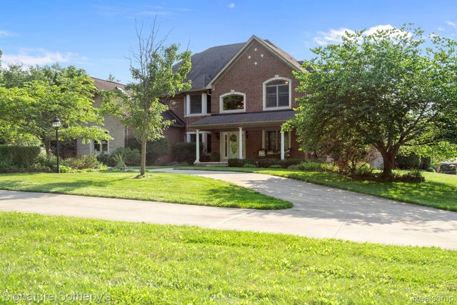 5557 Cobble Lane, Webster Township, MI 48130