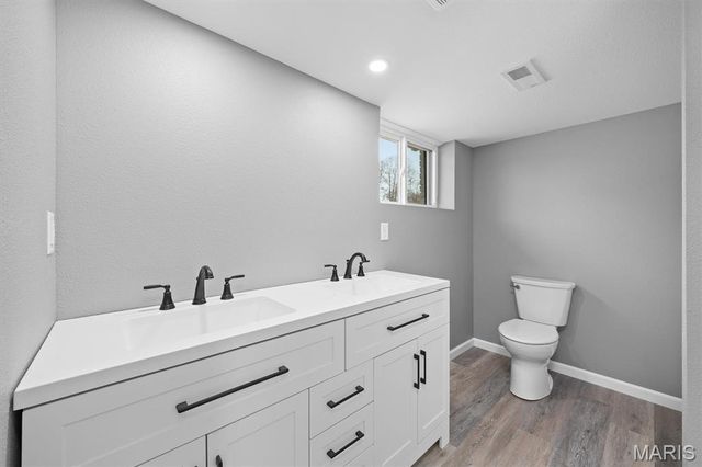 436 N Olive Street, Trenton, IL 62293