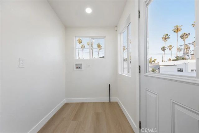 5612 S Rimpau, Los Angeles, CA 90043