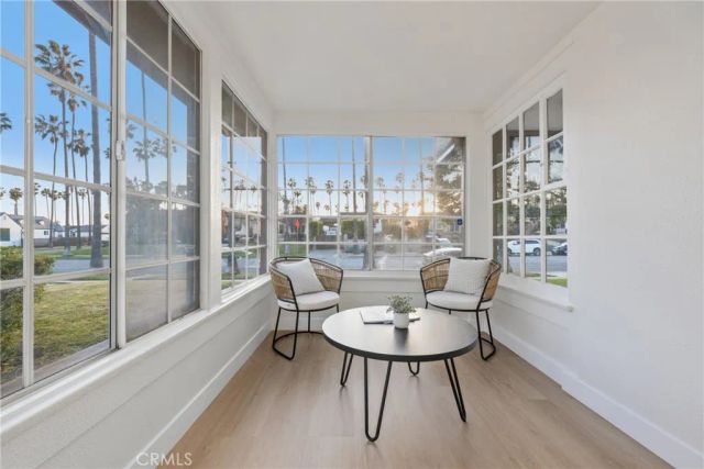 5612 S Rimpau, Los Angeles, CA 90043