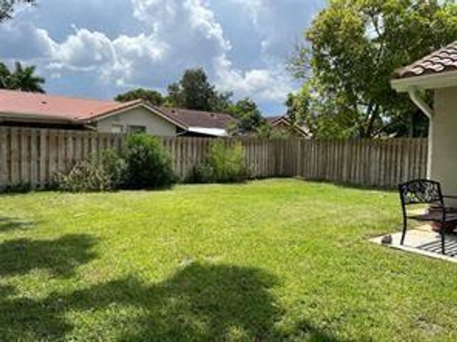 2793 NW 95th Avenue, Coral Springs, FL 33065