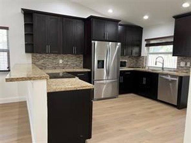 2793 NW 95th Avenue, Coral Springs, FL 33065