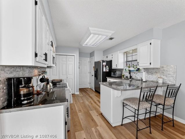 103 W Dora, Poteau, OK 74953