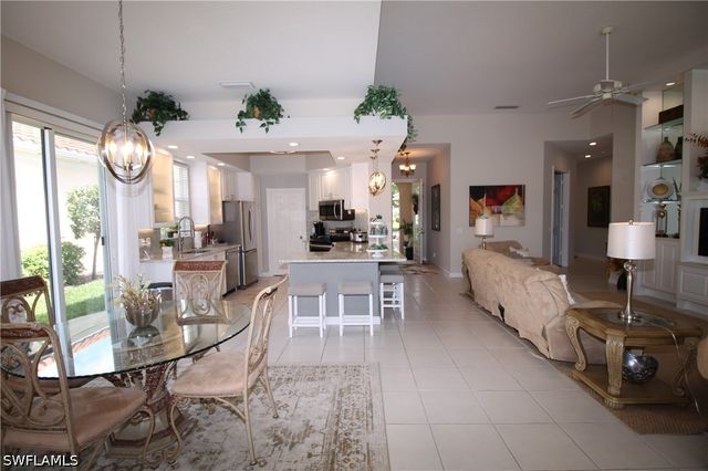 3019 Ellice WAY, Naples, FL 34119