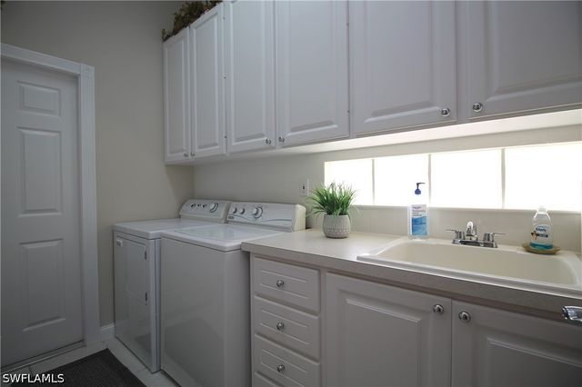 3019 Ellice WAY, Naples, FL 34119