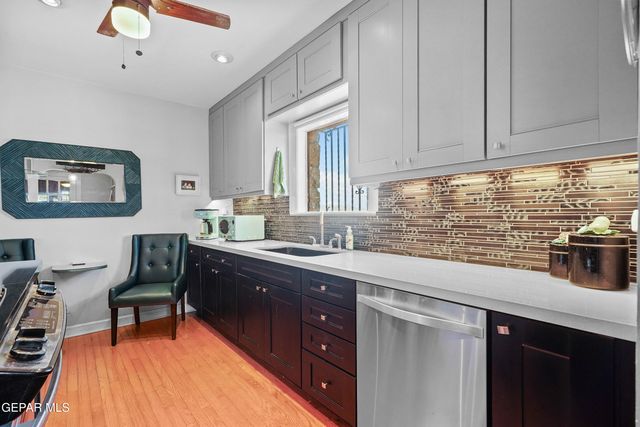 4327 CHESTER Avenue, El Paso, TX 79903