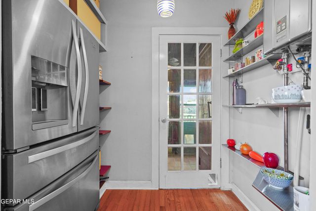 4327 CHESTER Avenue, El Paso, TX 79903