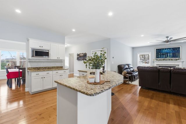 18 Hickorywood Circle, Meredith, NH 03253