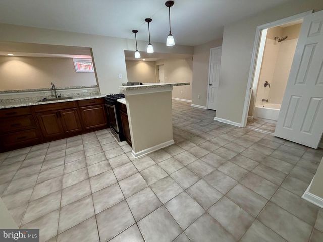 8340 SHELBURNE CT, White Plains, MD 20695