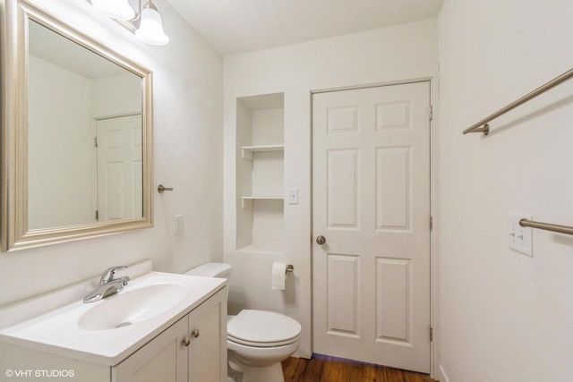 3741 Division ROAD, Jackson, WI 53037