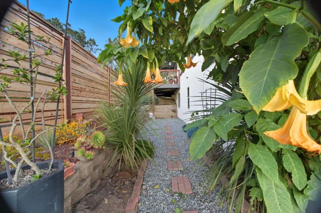 18530 Berta Ridge Place, Salinas, CA 93907