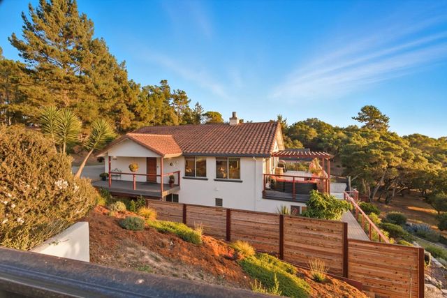 18530 Berta Ridge Place, Salinas, CA 93907