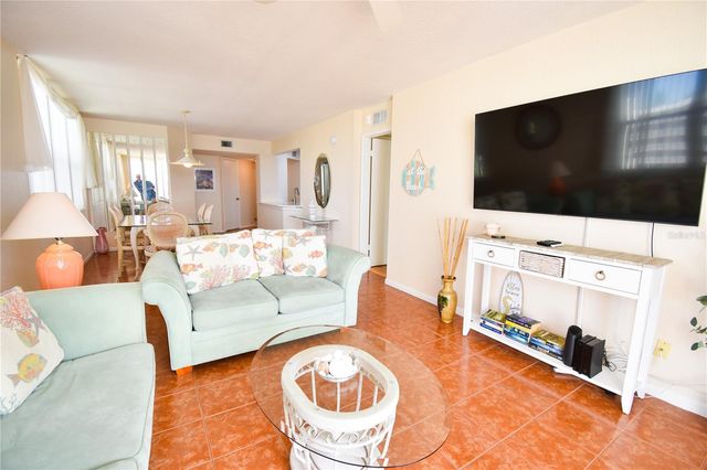 6021 BAHIA DEL MAR CIRCLE 540, St Petersburg, FL 33715