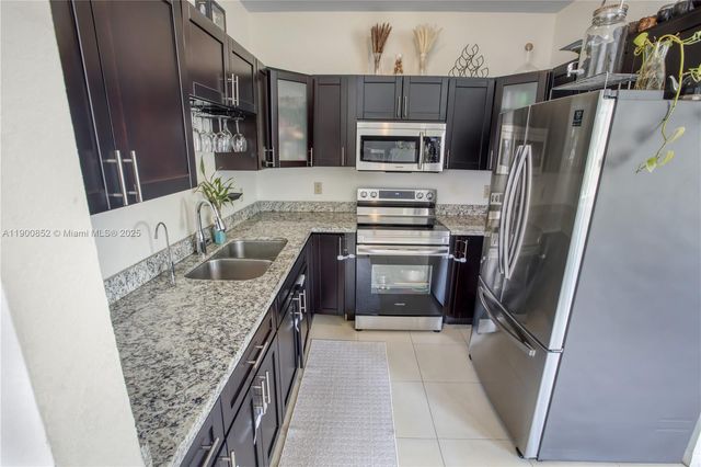 311 NW 95th St, Miami, FL 33150