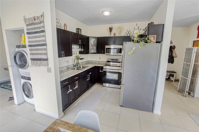 311 NW 95th St, Miami, FL 33150