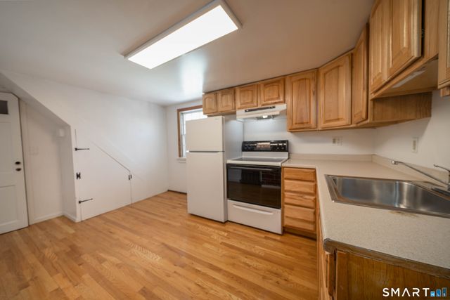 Meadow Street 1A, East Haven, CT 06512