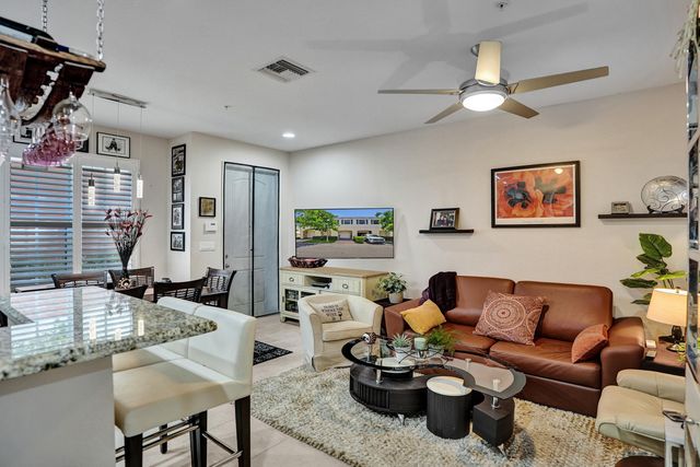 612 SW 3RD Avenue, Pompano Beach, FL 33060