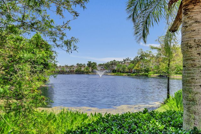 612 SW 3RD Avenue, Pompano Beach, FL 33060