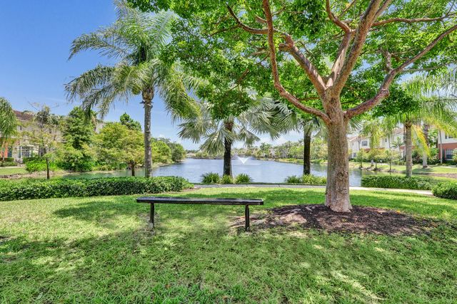 612 SW 3RD Avenue, Pompano Beach, FL 33060