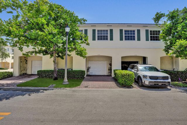 612 SW 3RD Avenue, Pompano Beach, FL 33060