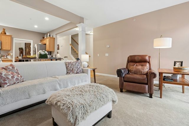44 Cherry Ln 44, Grafton, MA 01560