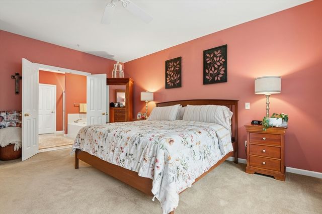 44 Cherry Ln 44, Grafton, MA 01560