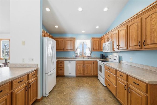 1362 146th Avenue, New Richmond, WI 54017