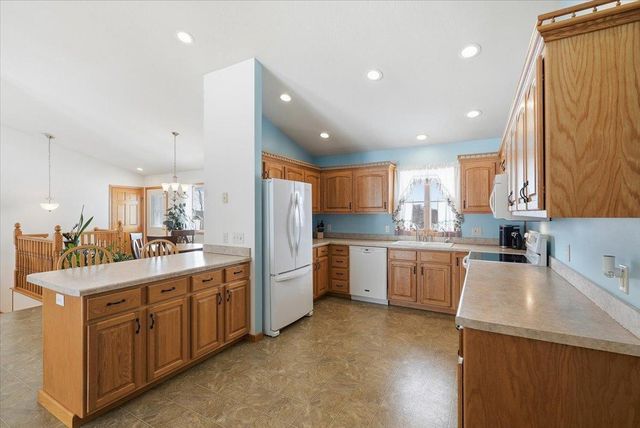 1362 146th Avenue, New Richmond, WI 54017