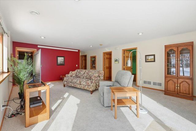 1362 146th Avenue, New Richmond, WI 54017