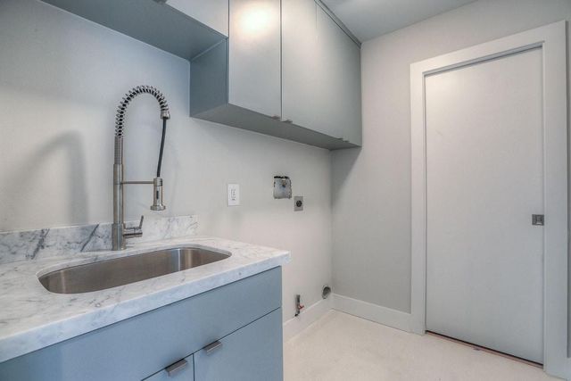 4127 Underwood Street, Houston, TX 77025