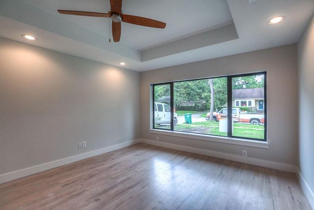 4127 Underwood Street, Houston, TX 77025