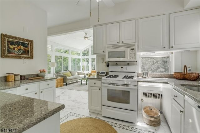 552 Summit Ave, Maplewood Twp., NJ 07040