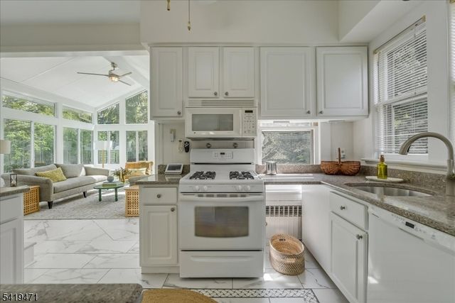 552 Summit Ave, Maplewood Twp., NJ 07040