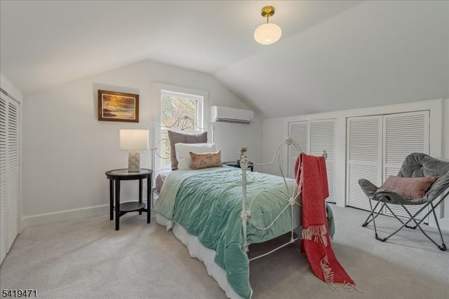 552 Summit Ave, Maplewood Twp., NJ 07040